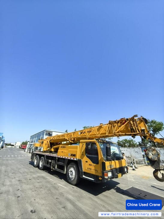 Buy XCMG QY25K5C Used Crane / 1